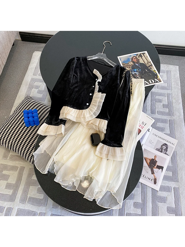 

Koresn модный костюм из двух предметов черная блузка с V-образным вырезом и длинным рукавом с оборками в стиле пэчворк и абрикосовая плиссированная юбка 2023