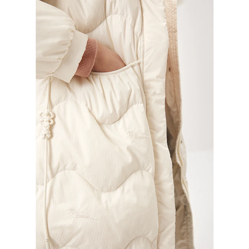 New Casacos Femininos Inverno 2022  Long  90%  White Duck Down  Jackets for Women  High Street Fox Fur Collar Detachable