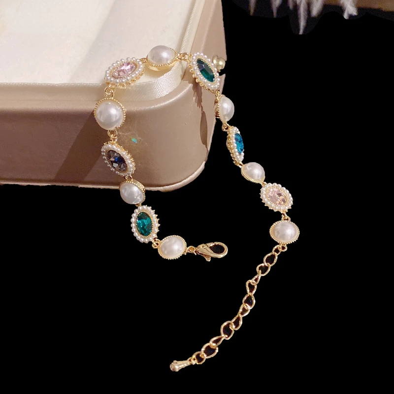 

Fashion Pearls Crystal Bracelet for Women Vintage Charm Chain Bracelet Jewelry Gift
