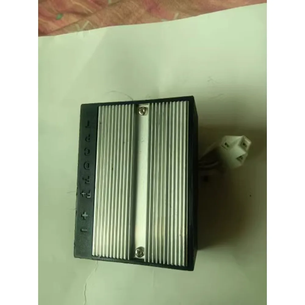 LC25B_CMS (12/24 В постоянного тока) V1.0 2022 привод компрессора с регулируемой частотой