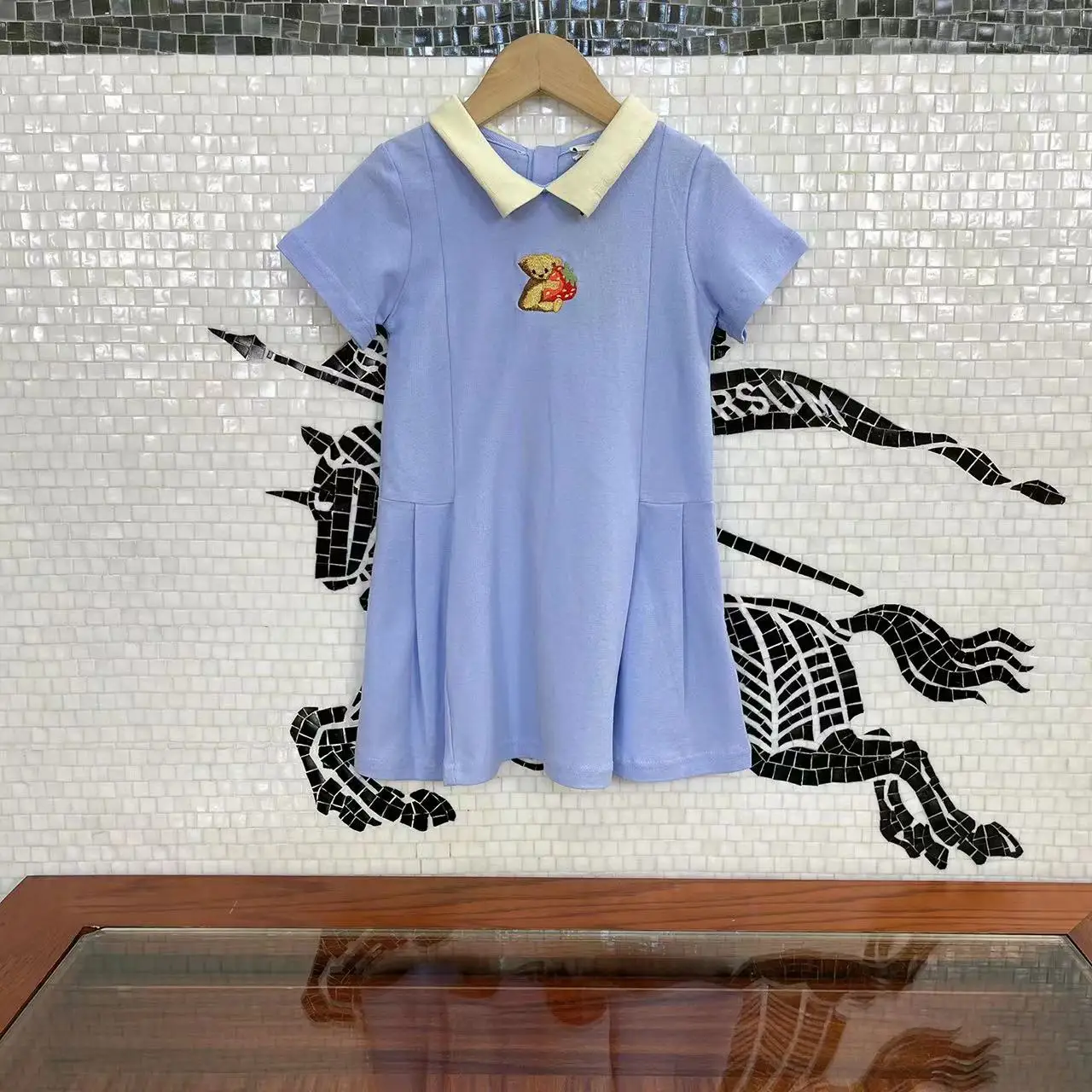 

2022 spring and summer new leisure ladies short sleeved girls' dress waist design A-line skirt children's wear high quality