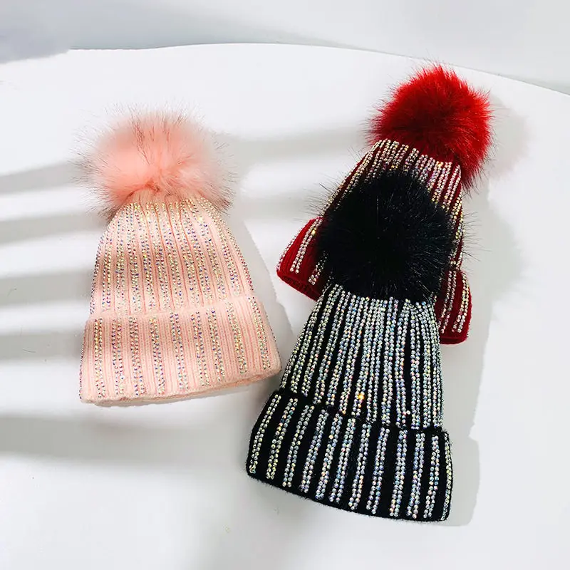 

New Winter Warm Women's Hat Cute Big Fluff Ball Rhinestone Knitted Cap Outdoor Leisure Ski Headgear Brim Velvet Beanie Chapeau