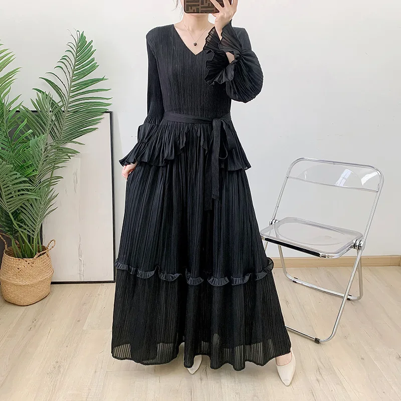 Весеннее цветное платье Miyake весна 2023 новые плиссированные европейские и женские