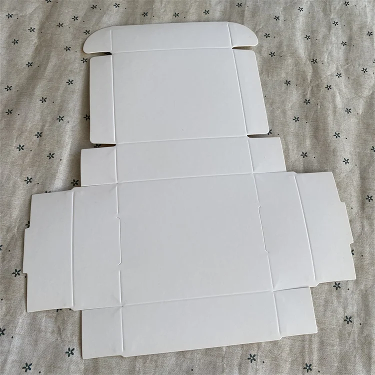 

Картонные подарочные коробочки Leotrusting 50 шт.