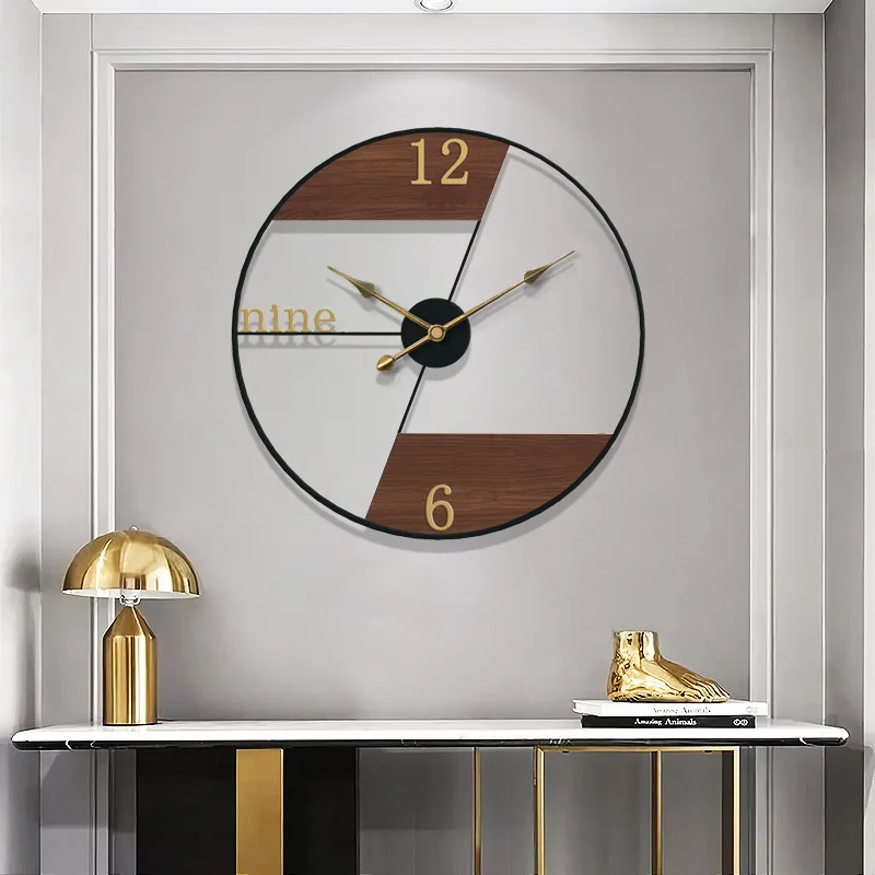 

Европейские винтажные железные настенные часы, деревянные настенные часы, украшение для гостиной, креативные бесшумные часы
