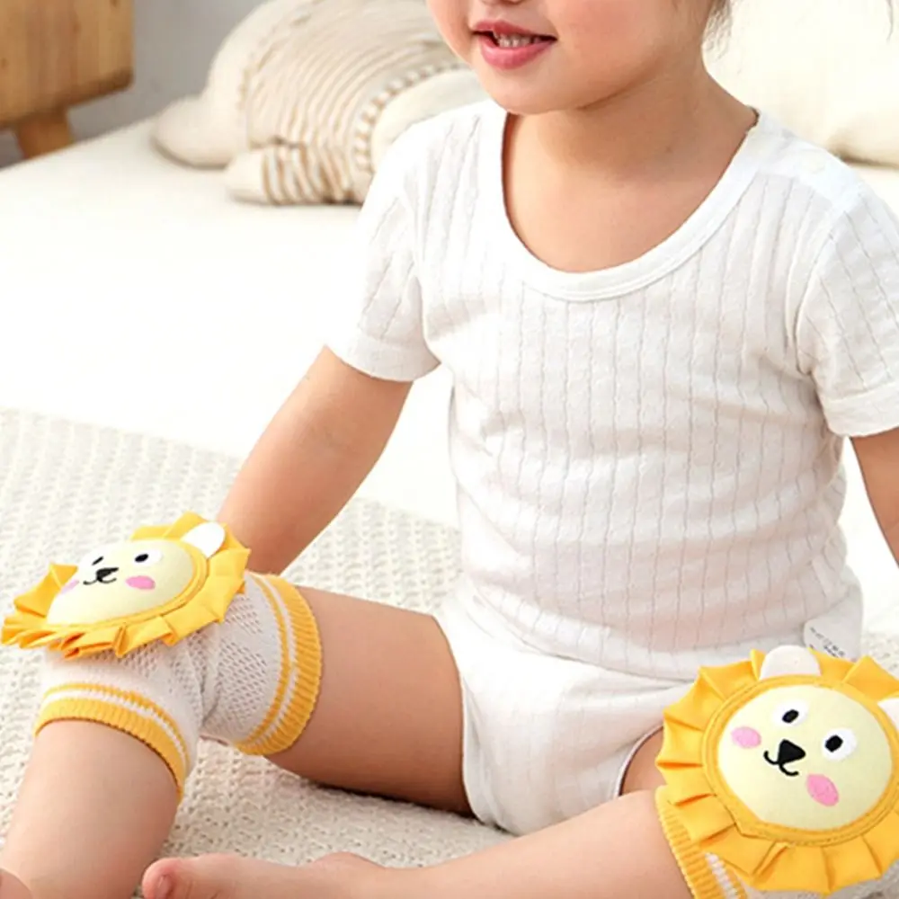 

Lovely Strawberry Bee Tiger Cotton Lion Baby Knee Pads Infants Knee Support Crawling Elbow Cushion Children Knee Protector