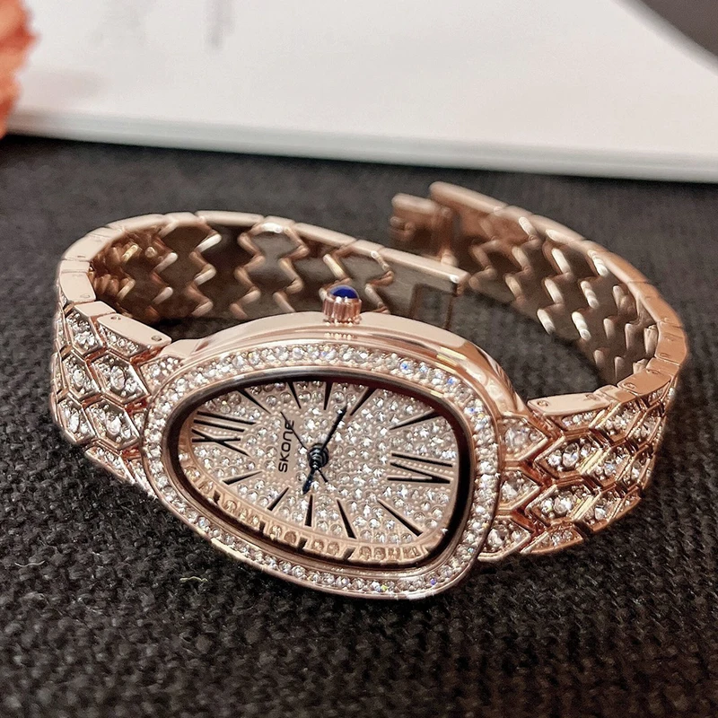 Водонепроницаемые персонализированные женские часы со змеиной головой и