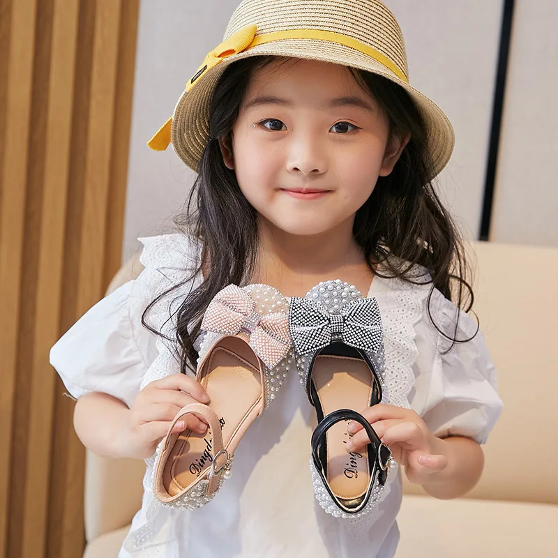 

Pearl Bow Girls Sandals 2022 Summer New Fashion Rhinestone Children's Soft Bottom Shoes Baby Kids Wild Sweet Princess Sandals
