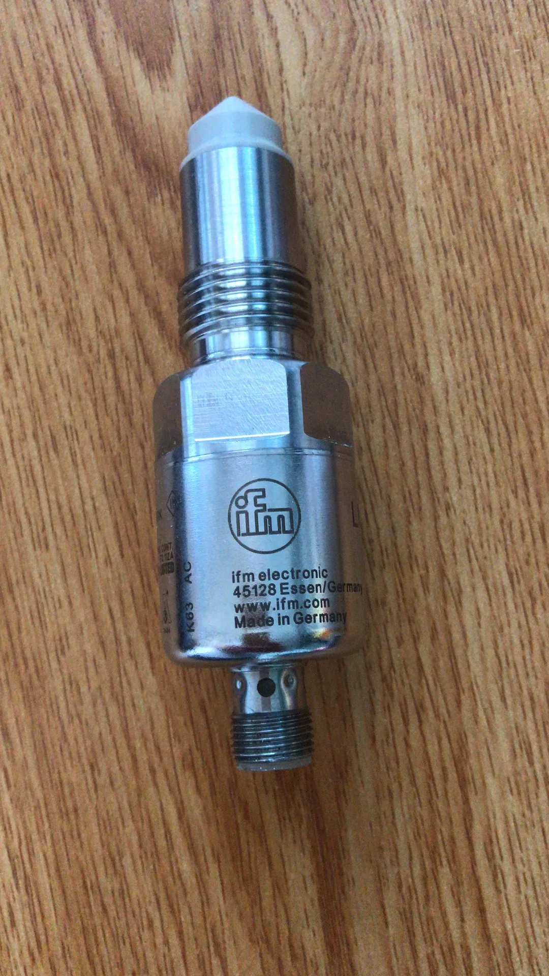 Датчик LMT110 для обнаружения точки горизонтального уровня LMACE-A12E/QSKG/1/США Германия