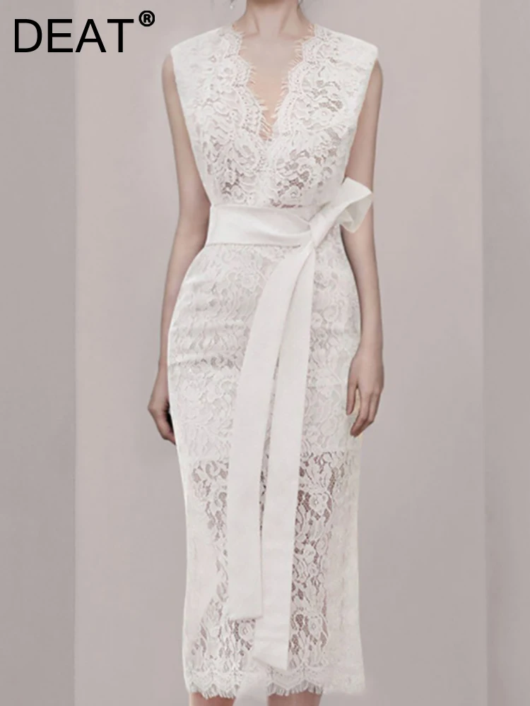 

[DEAT] Women Evening Dress V-neck Sleeveless Embroidery Lace Perspective Lace-up Waist Fashion Dresses Spring 2023 New 13DB1352