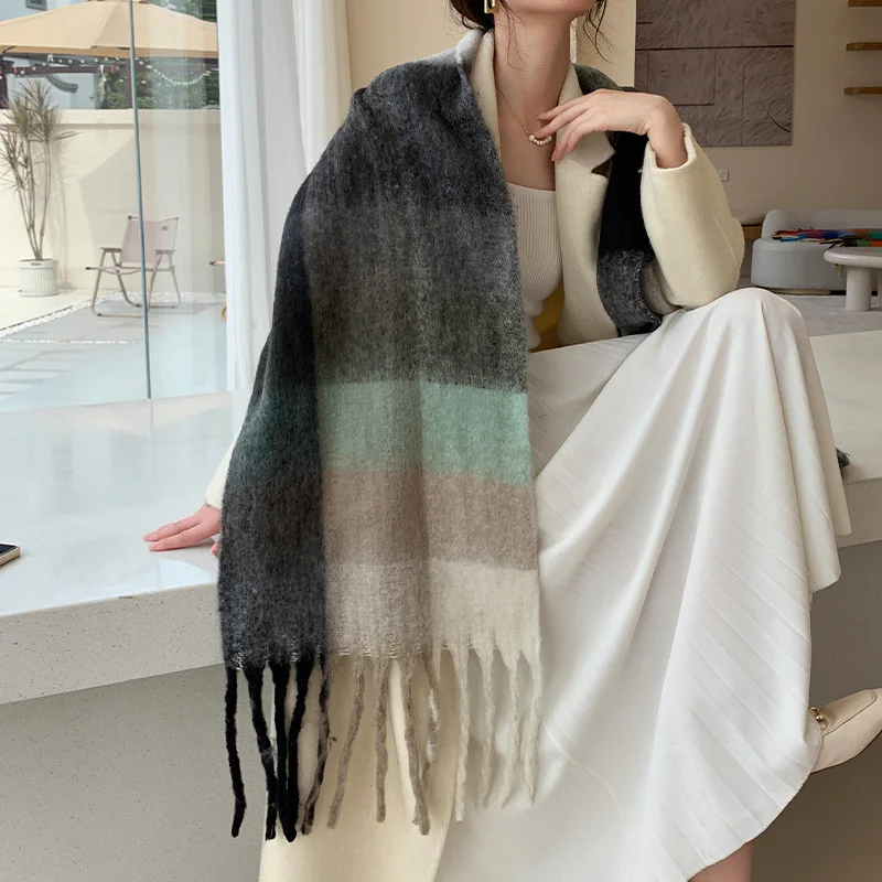 

2024 New Women Plaid Scarf Winter Pashmina Shawls Cashmere Thick Wraps Lady Tassel Warm Scarves Rainbow Hairy Bufanda