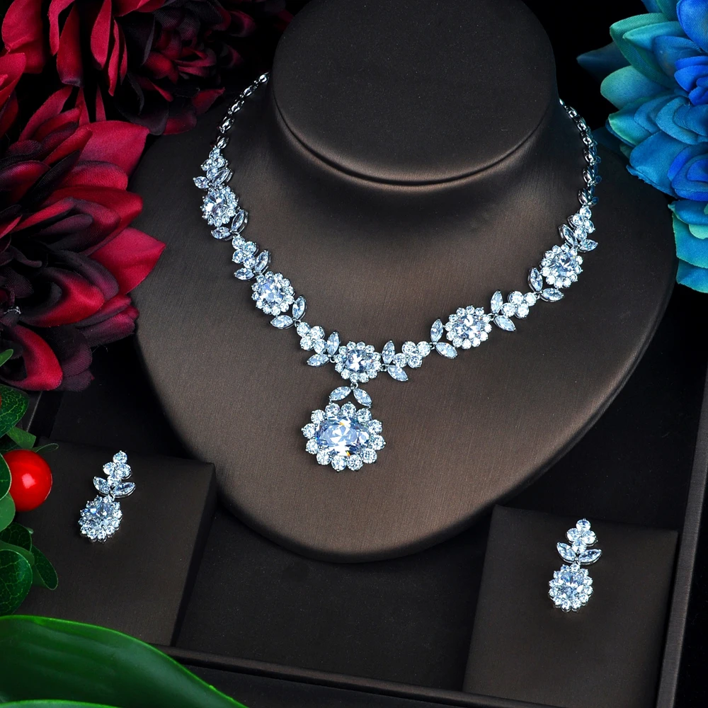 

Fashion Luxury Green CZ Jewelry Sets For Women Pendant Set Bijoux Femme Accessories Flower Design Jewelry Gifts N-574