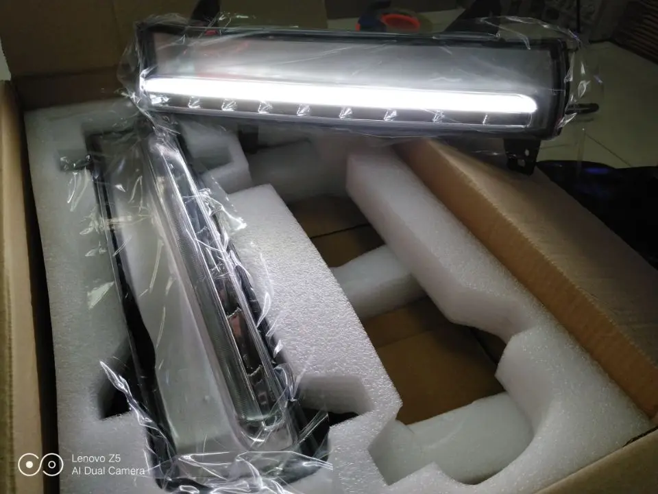 Фонарь с компасом 2017 ~ 2019 задний фонарь