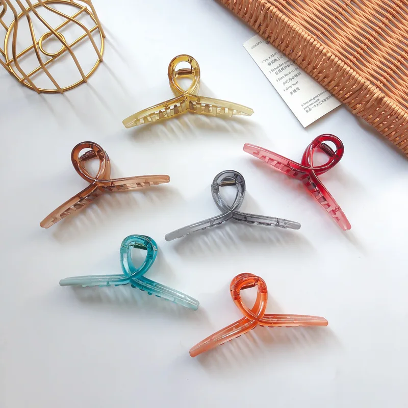 

Japanese and Korean candy color gradient grab clip retro temperament hair grab simple back head hair clip hair accessories