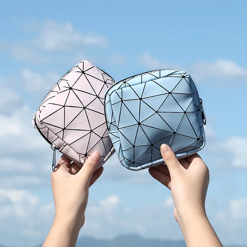

1Pc Multifunctional Women Sanitary Pad Pouch Tampon Storage Bag Case Female Reusable Napkin Coin Lipstick Perfume Organizer