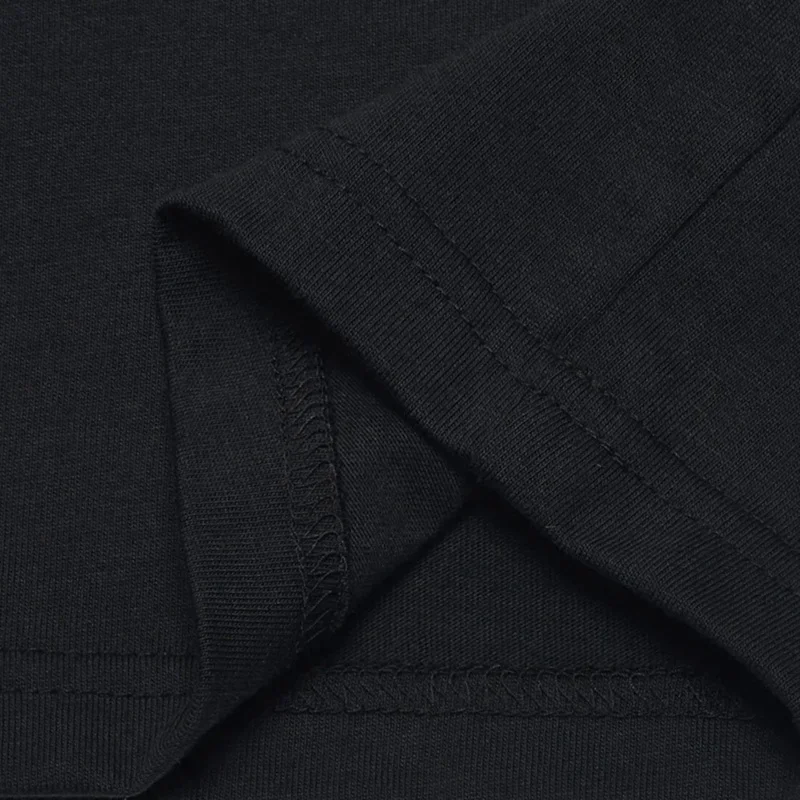 Винтажная футболка в стиле ретро с фотографом и аналоговой камерой модная