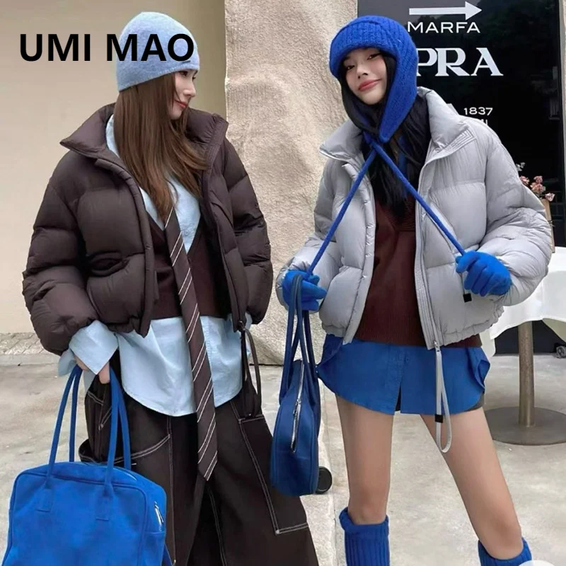 Фото Утепленная куртка UMI MAO в американском стиле для миниатюрных женщин, модная зимняя коллекция 2026, свободный крой, воротник-стойка с подвеской, теплая пуховая куртка №1