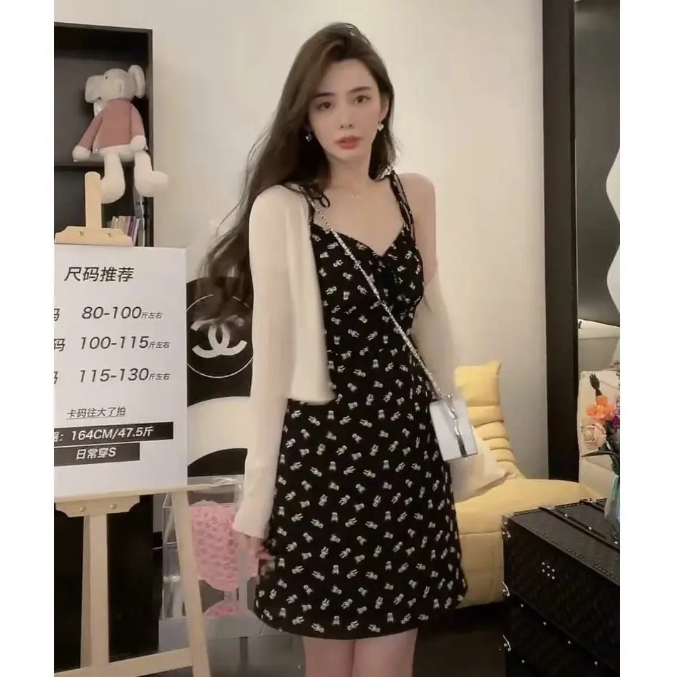 

2023 summer new thin Slim halter dress cardigan senior sense of suit women sexy two piece set
