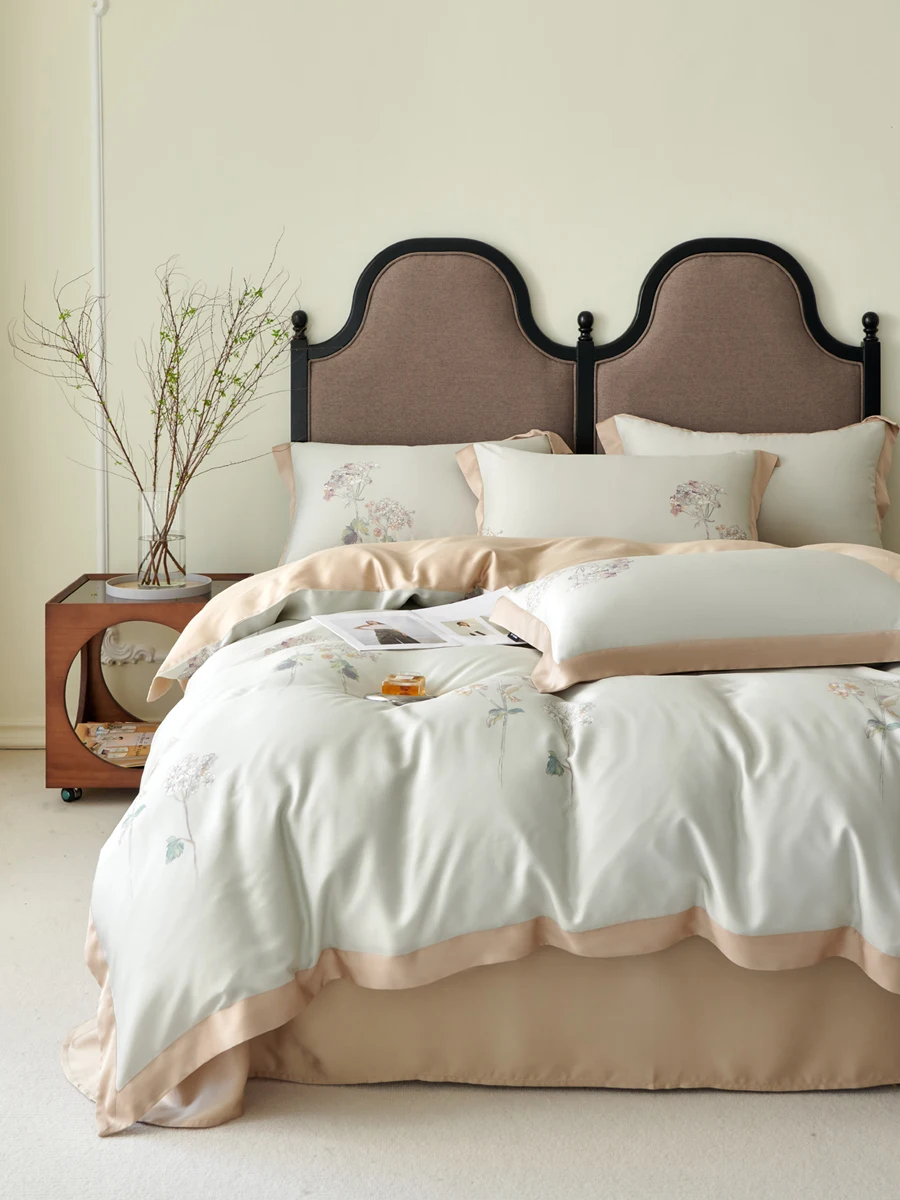 

Spring and summer 60 Lenzing tencel four-piece bed linen quilt cover silky naked sleep light luxury luxury sense ropa de cama