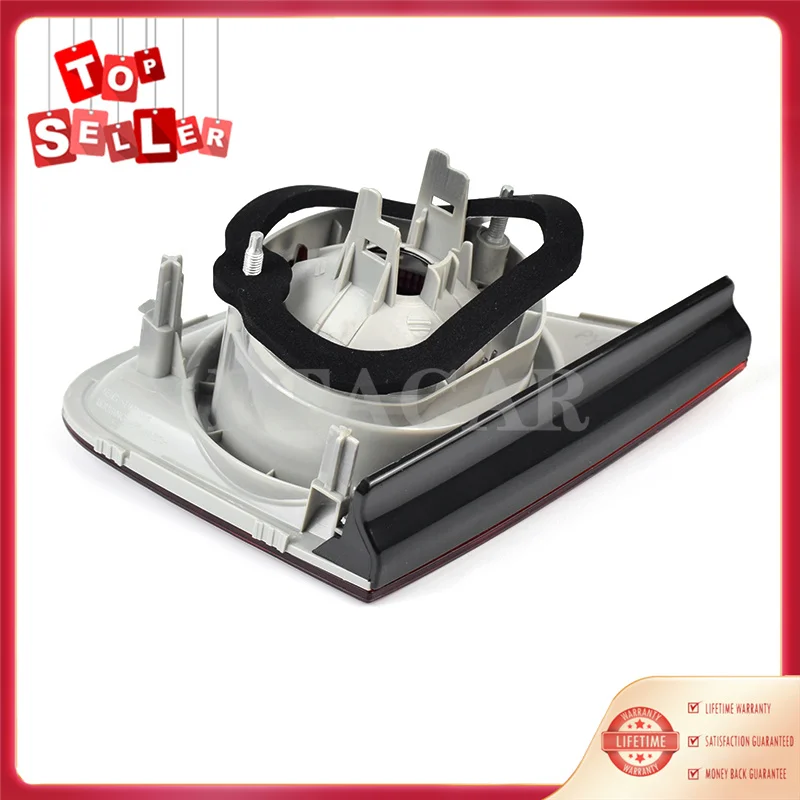 Задний фонарь в сборе с левой стороны водителя на Volkswagen Jetta 2005 2006 2007 гг. 1K 5945093 J