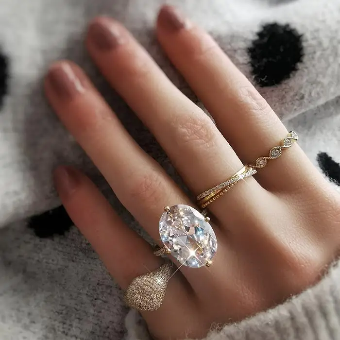 

Original design 20 carat super large pigeon egg oval diamond sparkle zircon ring female