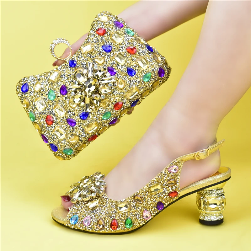 OLOMM хорошая цена итальянская искусственная кожа свадебный набор обуви и сумок в