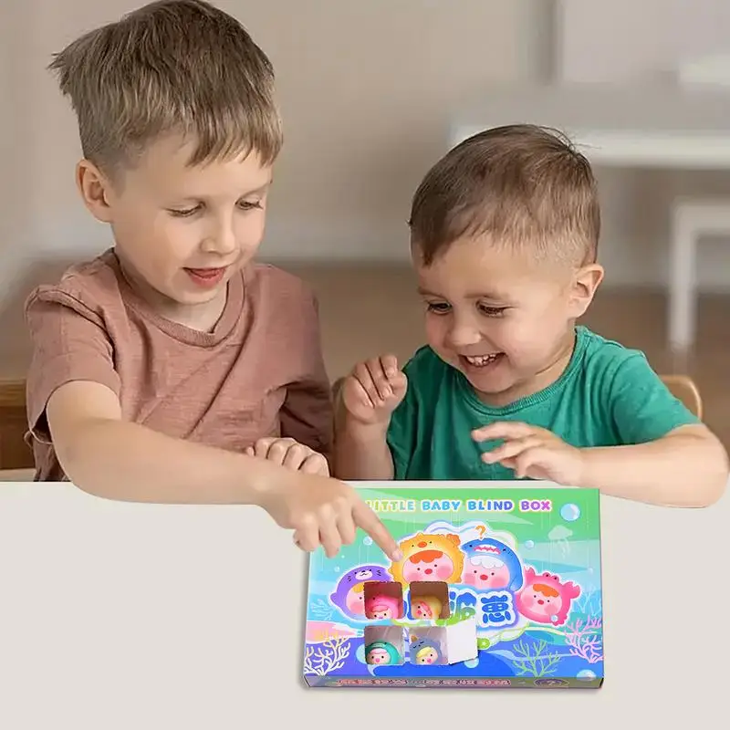 Кукла Статуя Адвент-календарь 24-дневный календарь обратного отсчета Рисунок для