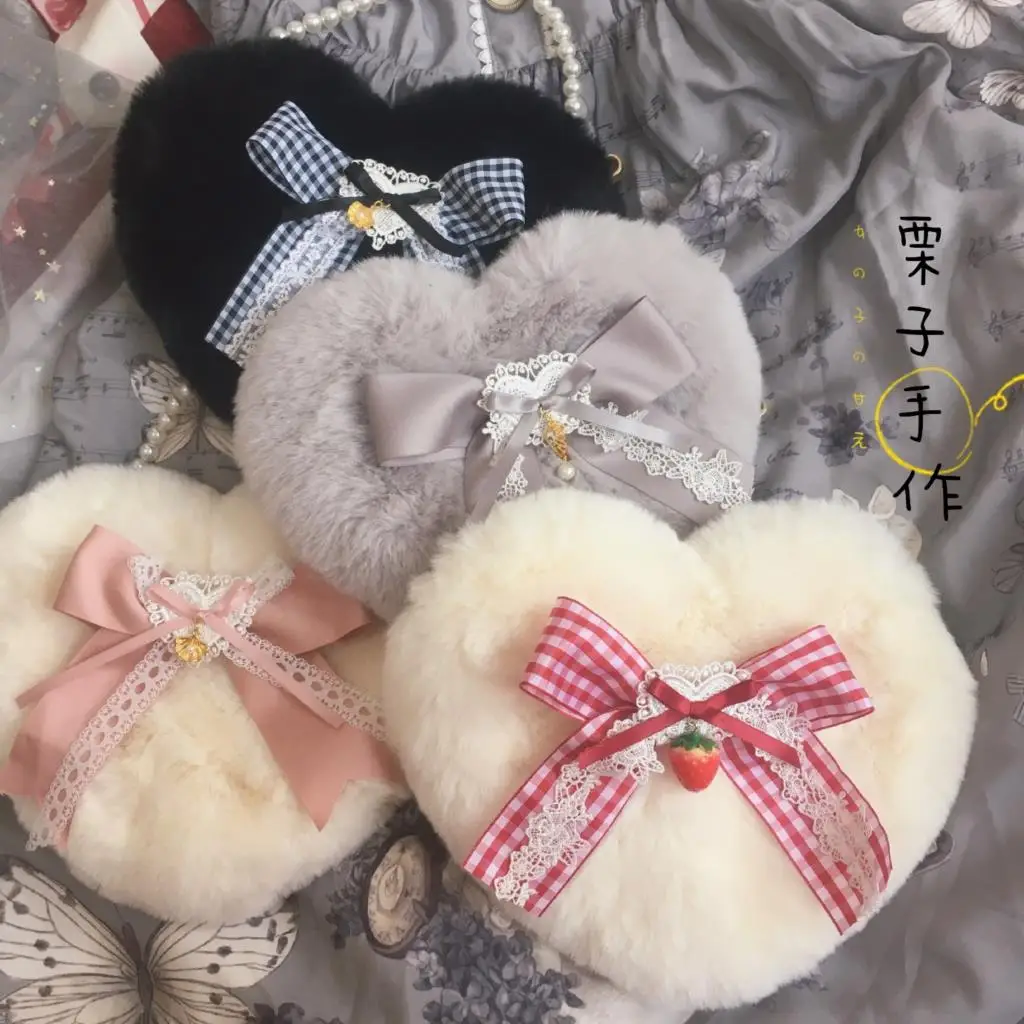 

Original homemade Lolita element soft pack lovely younger sister love aslant Lolita bag handbag