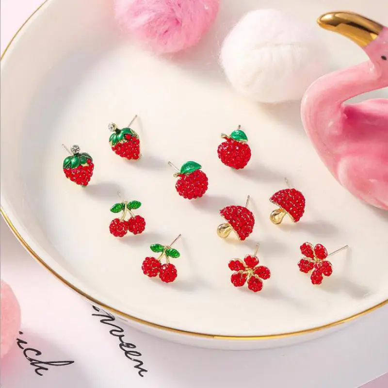 

2022 New Korean Red Color Strawberry Cherry Stud Earrings For Women Stainless Steel S925 Fashion Elegant Jewelry Party Gifts