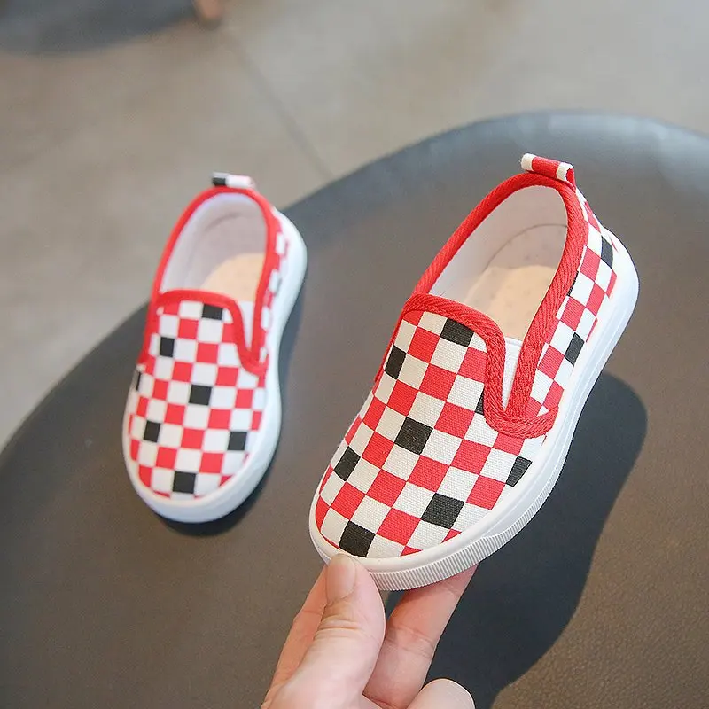 

Новинка, детская повседневная обувь для мальчиков и девочек, классические клетчатые детские кроссовки, парусиновая обувь без шнуровки для ...
