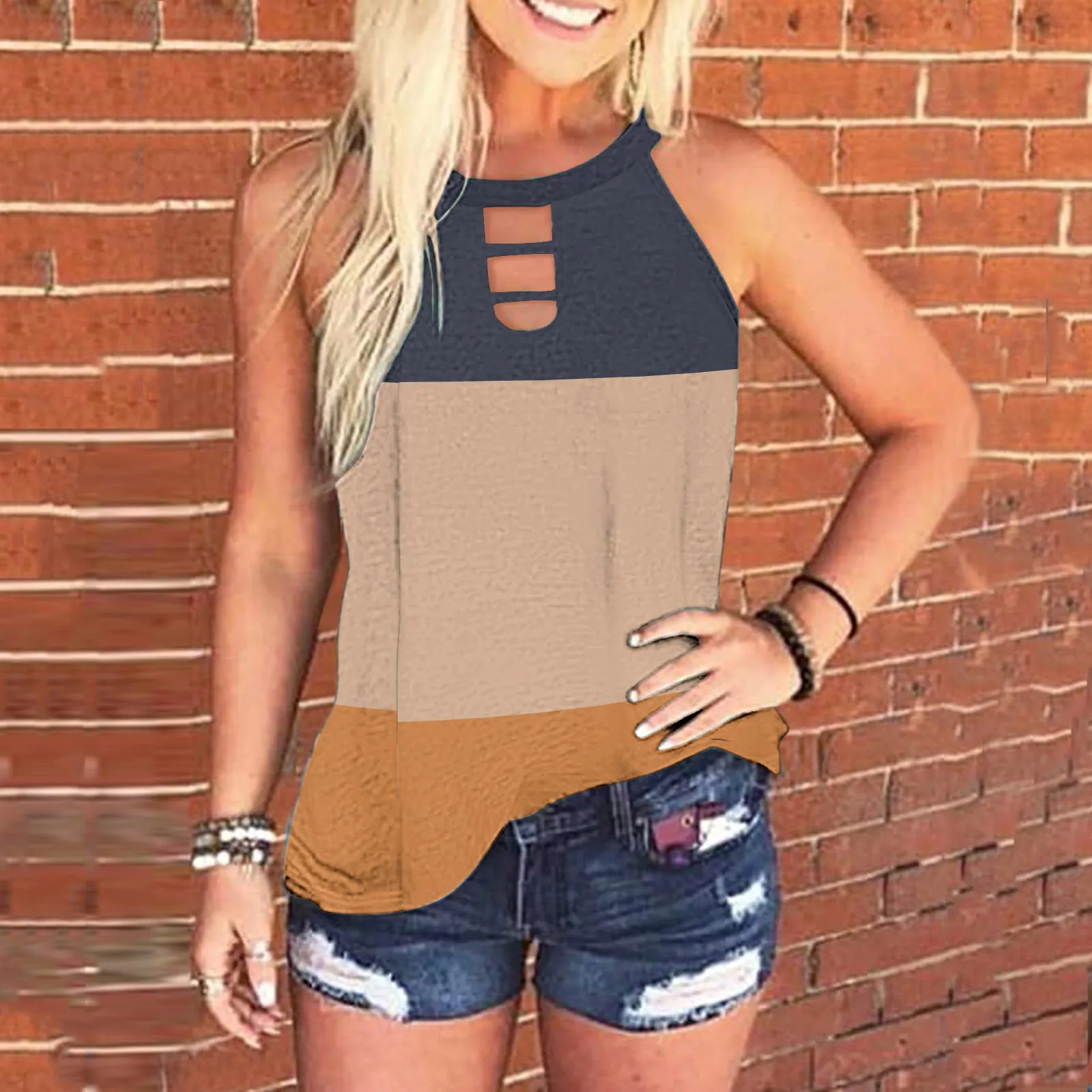 

Женские летние топы, Повседневная пляжная рубашка с вырезом, без рукавов, с лямкой на шее, с вырезами, топ с принтом, повседневный V-образный в...