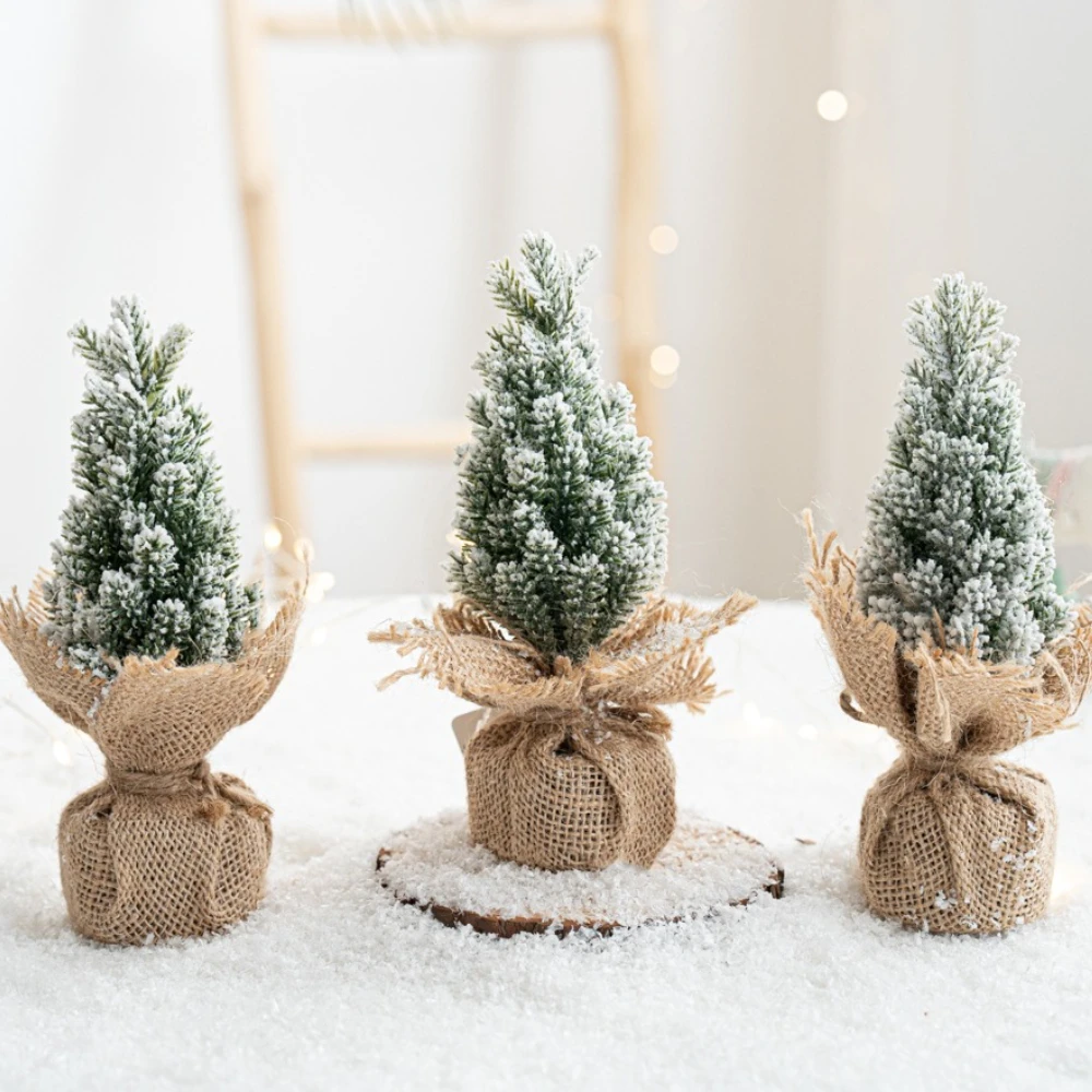 

Рождественские елочки со снегом