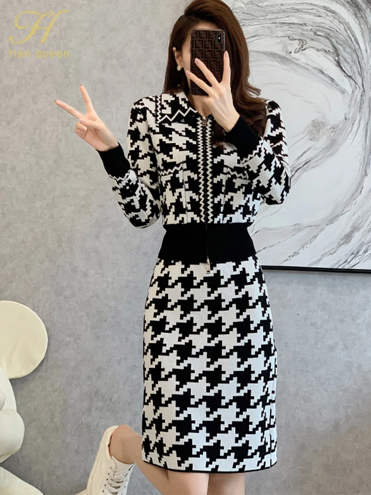 

Женский клетчатый вязаный костюм H Han Queen, комплект из 2 предметов, кардиган на молнии и винтажная юбка, корейские простые юбки, зима 2022