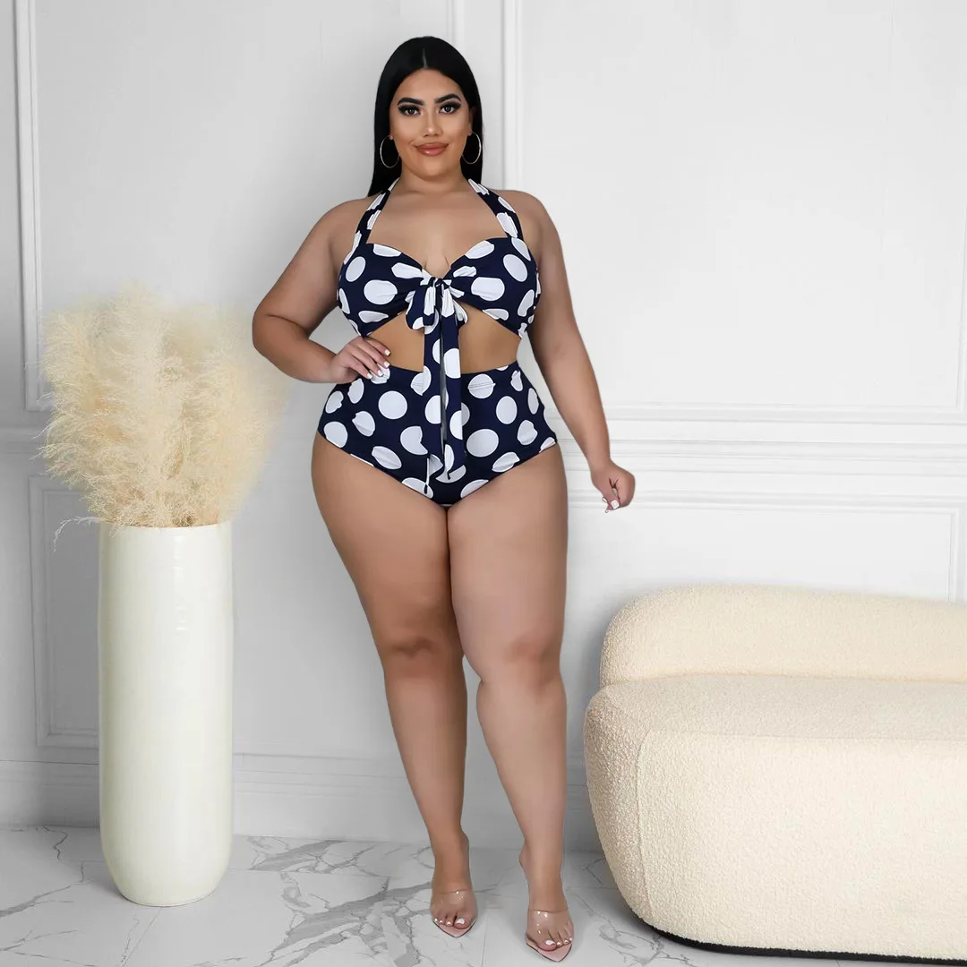 Рисунок 3 - Женский купальник-бикини в горошек