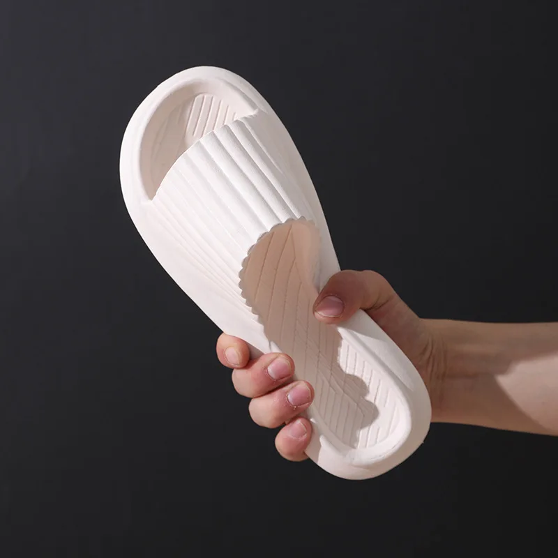 

Домашние тапочки из ЭВА для женщин, дезодорирующие сандалии с мягкой подошвой, Нескользящие, для ванной комнаты, летние тапочки для пар