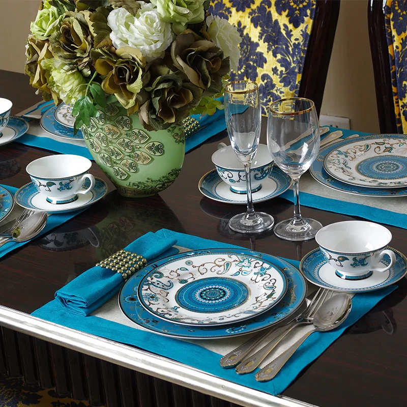 

Jingdezhen Ceramic Tableware Porcelain Plate Hotel Luxury Bone China Western Dinner Plate Set