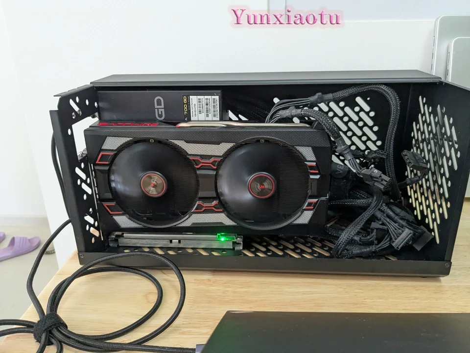 Фото Внешний графический адаптер (eGPU) TH3P4G3 OCuP4v2 TH5P4 Thunderbolt 3/4 в алюминиевом корпусе с вентилятором охлаждения №2