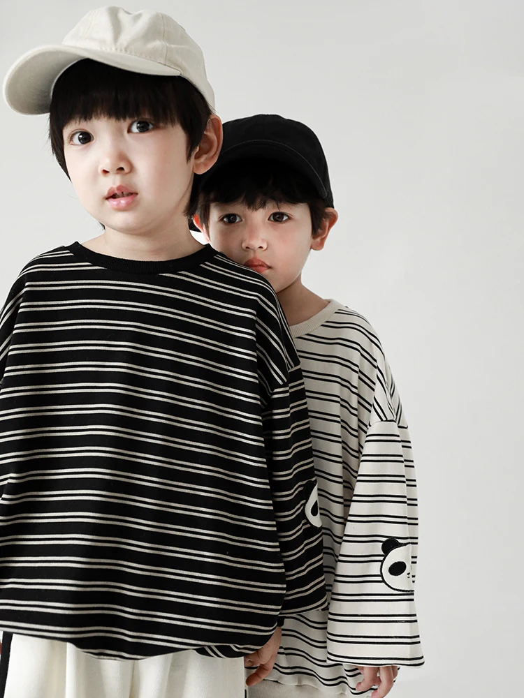 

2022 Spring Children's Striped Round Neck Sweater New Boy Baby Panda Embroidered Standard Casual Long-sleeved All-match Top