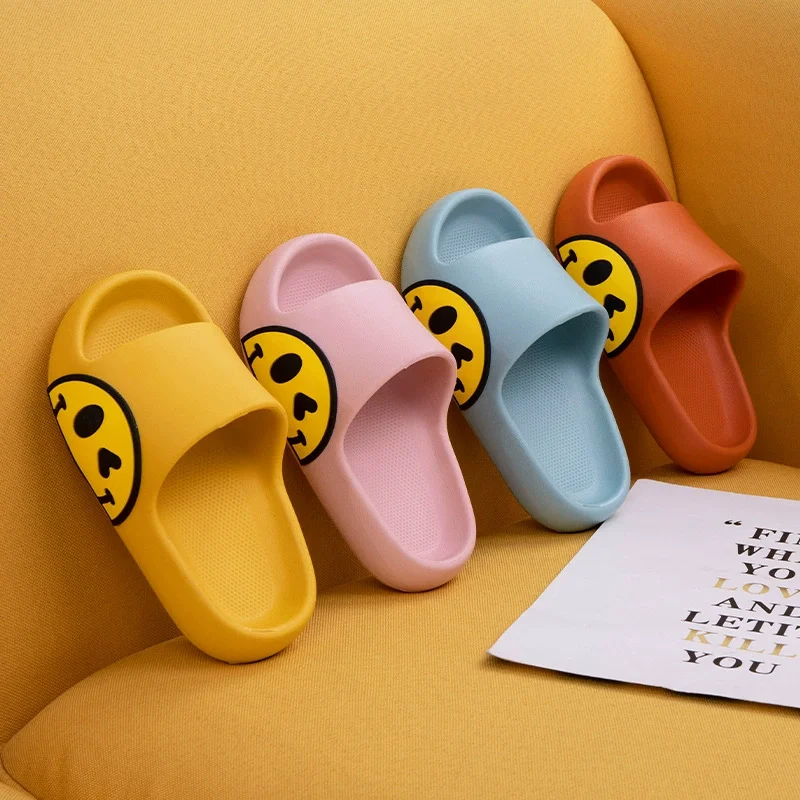 

Children's Slippers Summer Smile Face Cute Beach Shoes For Boys Girls Waterproof Antiskid Bathroom Kids Slippers Soft Baby Shoe