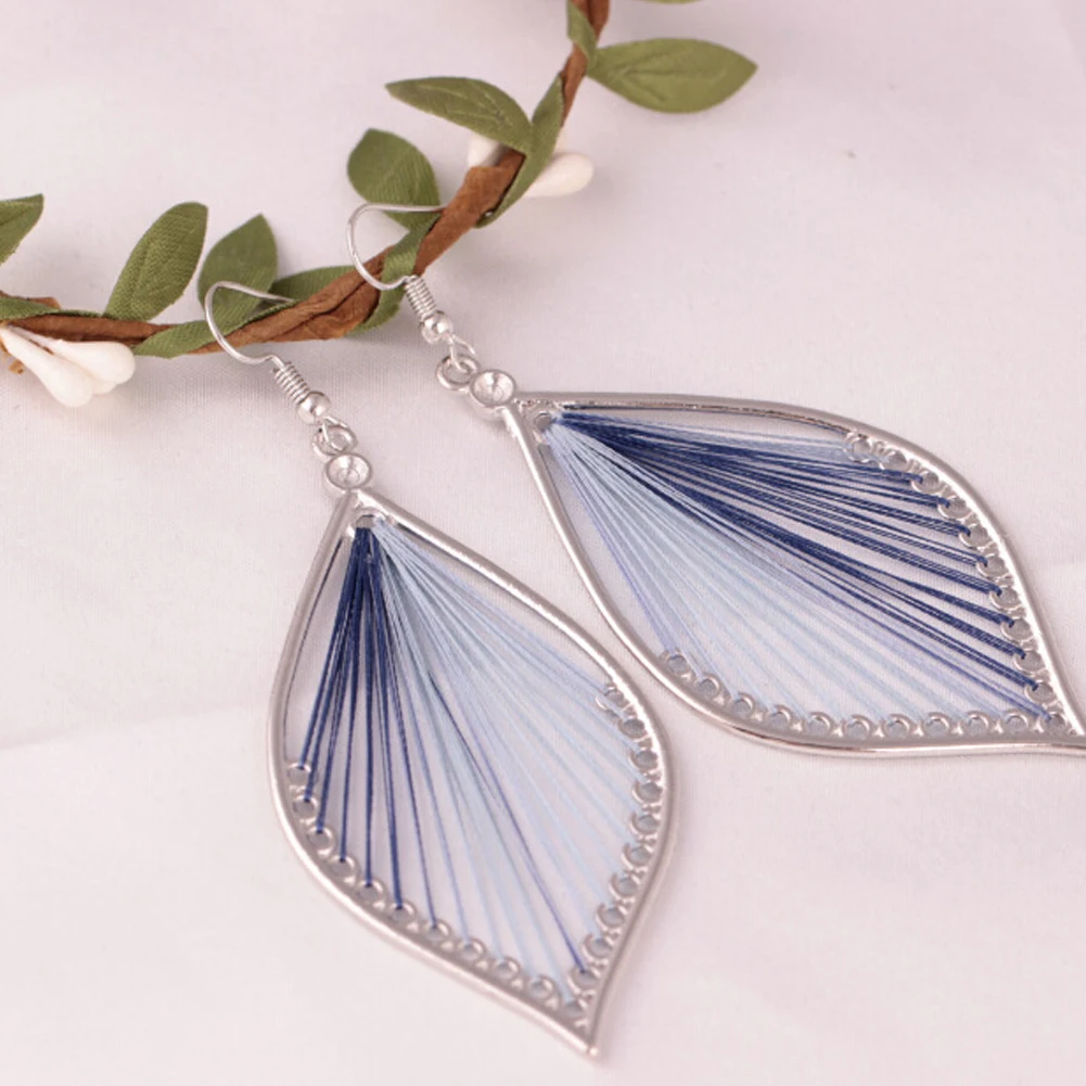 

2023 New Creative Long Leaf Shape Statement Earrings for Woman Party Casual Earrings