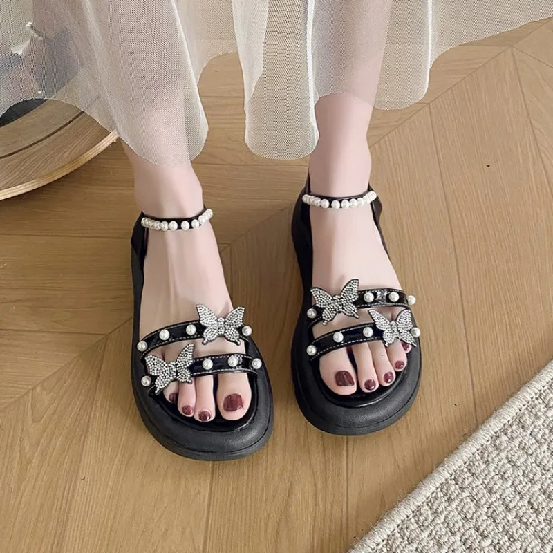 Сандалии на танкетке с открытым носком прозрачные однотонные сандалии платформе