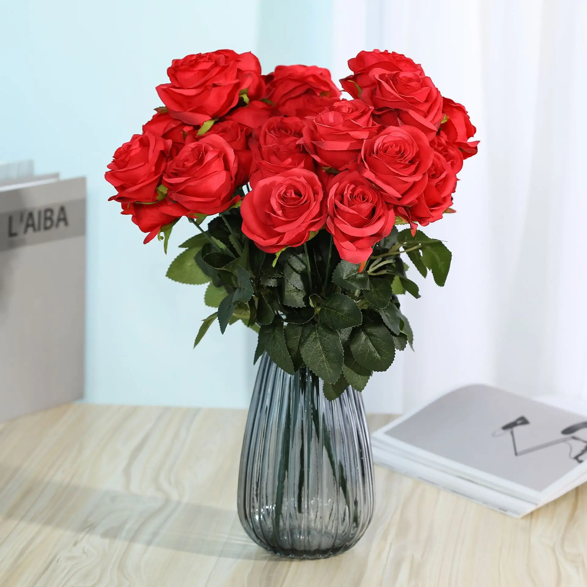 

Artificial 10 Rose Red Silk Flower Arrangement Wedding Photography Props Holding Flowers Home Garden Decor Simulation Bouquet