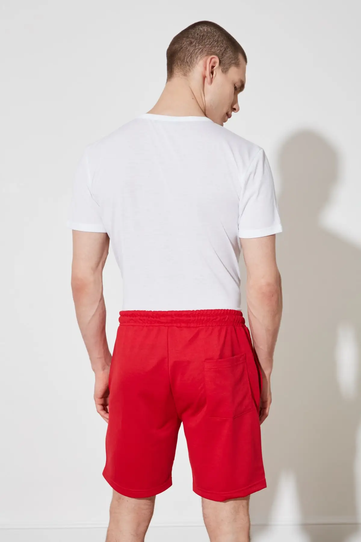

Trendyol Men 'S Regular Fit Shorts & Bermuda TMNSS21SR0365