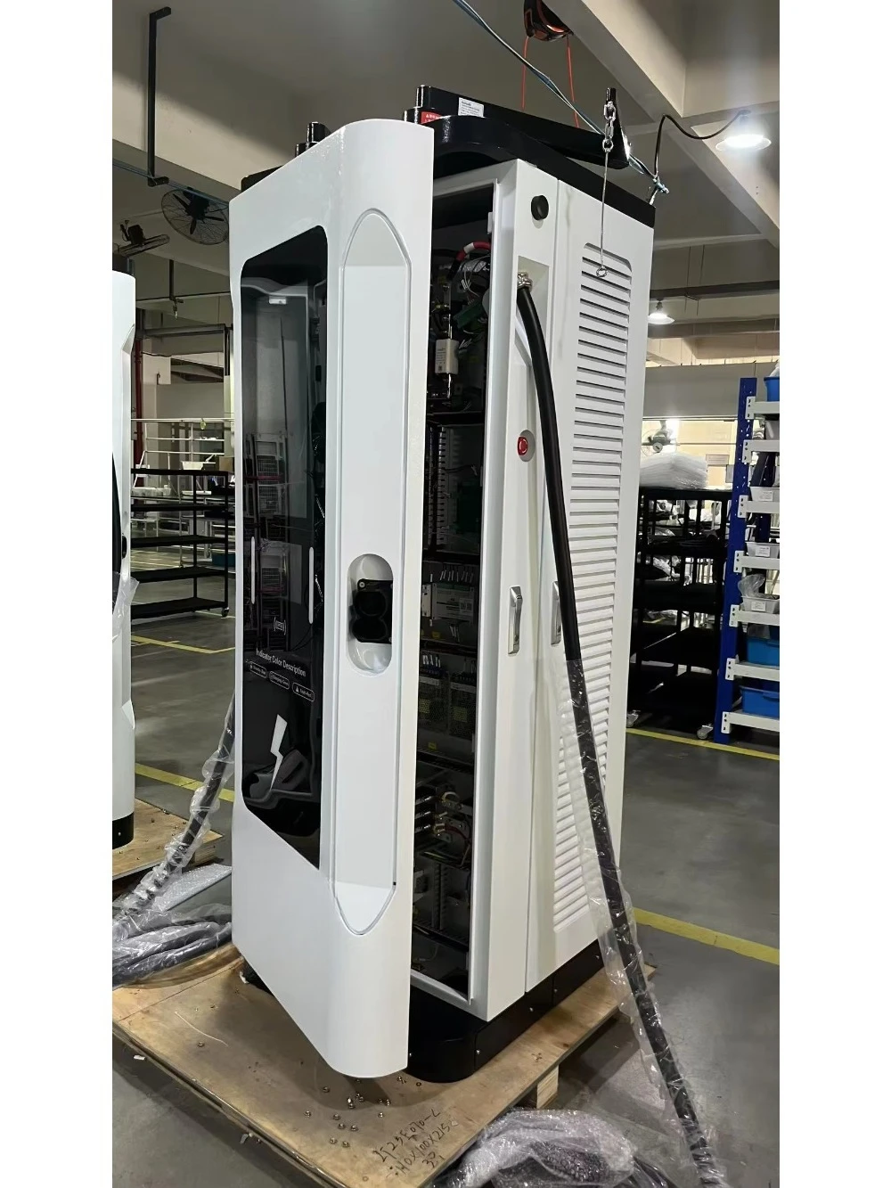 Новая быстрая зарядная станция для электромобилей Bluesky GBT 60-160 кВт с динамическим распределением нагрузки (art.: 3920dab80031e) - 3920dab80031e