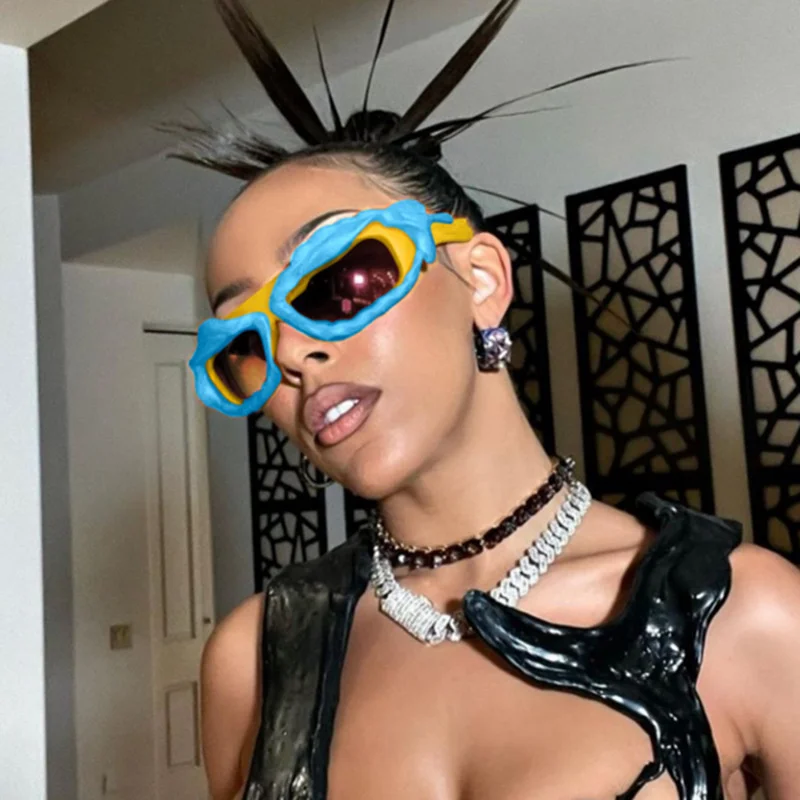 

2023 New Y2k Fashion Funny Twisted Party Sunglasses Women Men Brand Vintage Punk Hip Hop Sun Glasses Female Color Shades Oculos