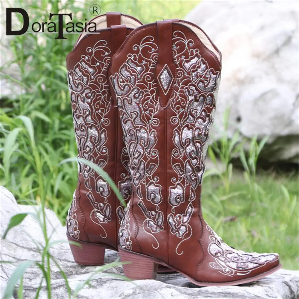 Brand New Ladies Chunky High Heels Western Boots Fashion Embroider Hollow Crystal women's Cowgirl Boots Party Retro Woman Shoes