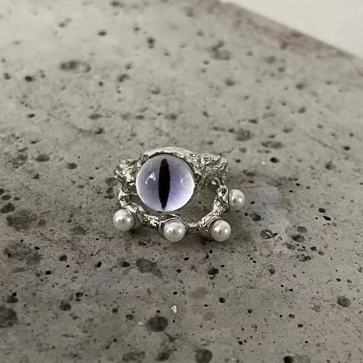 

Ogda Cat Eye Alloy Neutral Opening Ring