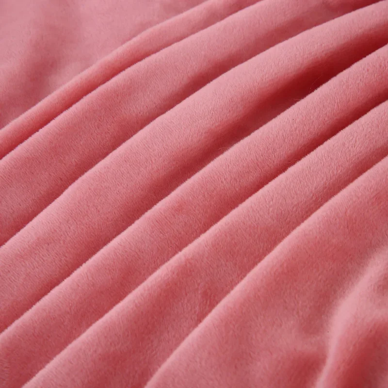 Двустороннее одеяло в полоску зимнее теплое длинное лохматое пушистое для детей