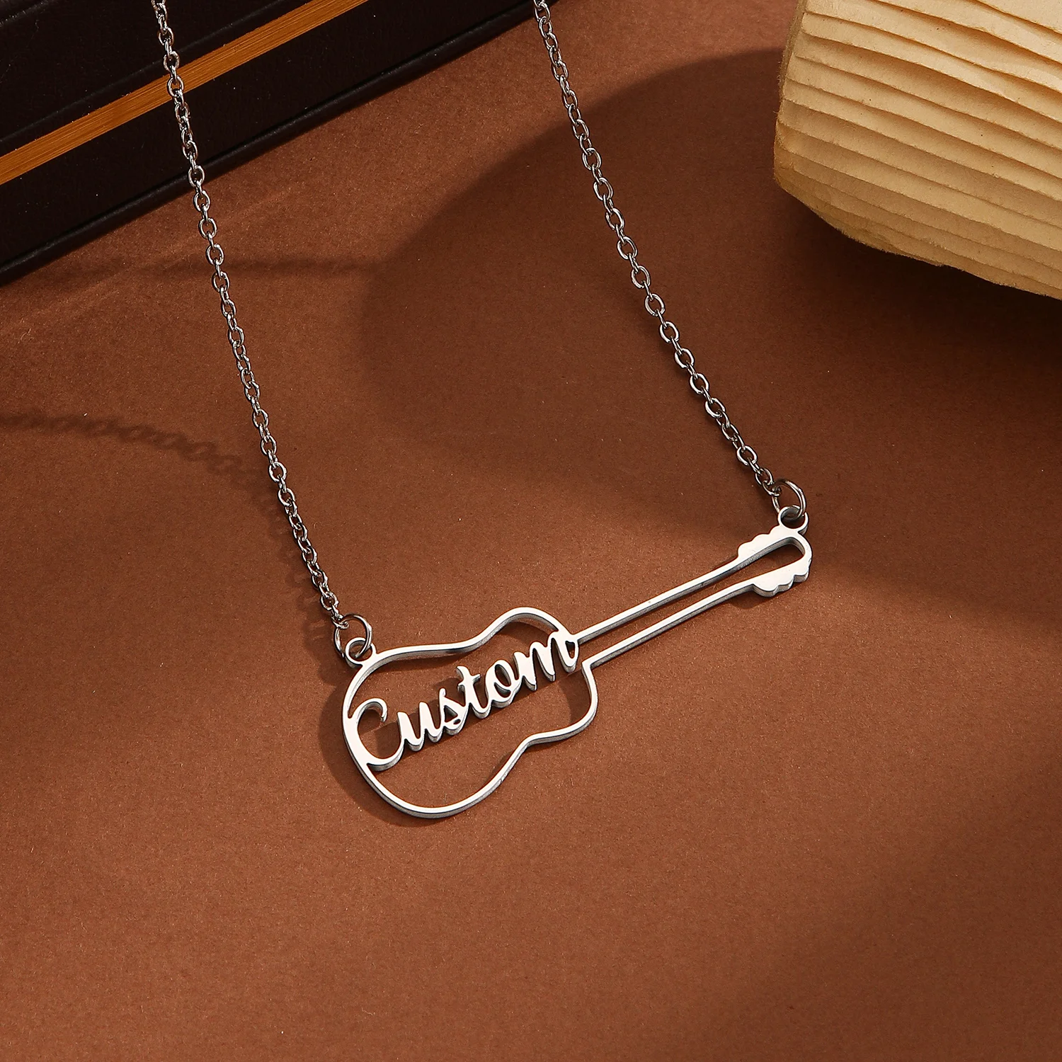 Ожерелье с подвеской в виде гитары по индивидуальному заказу ожерелье из