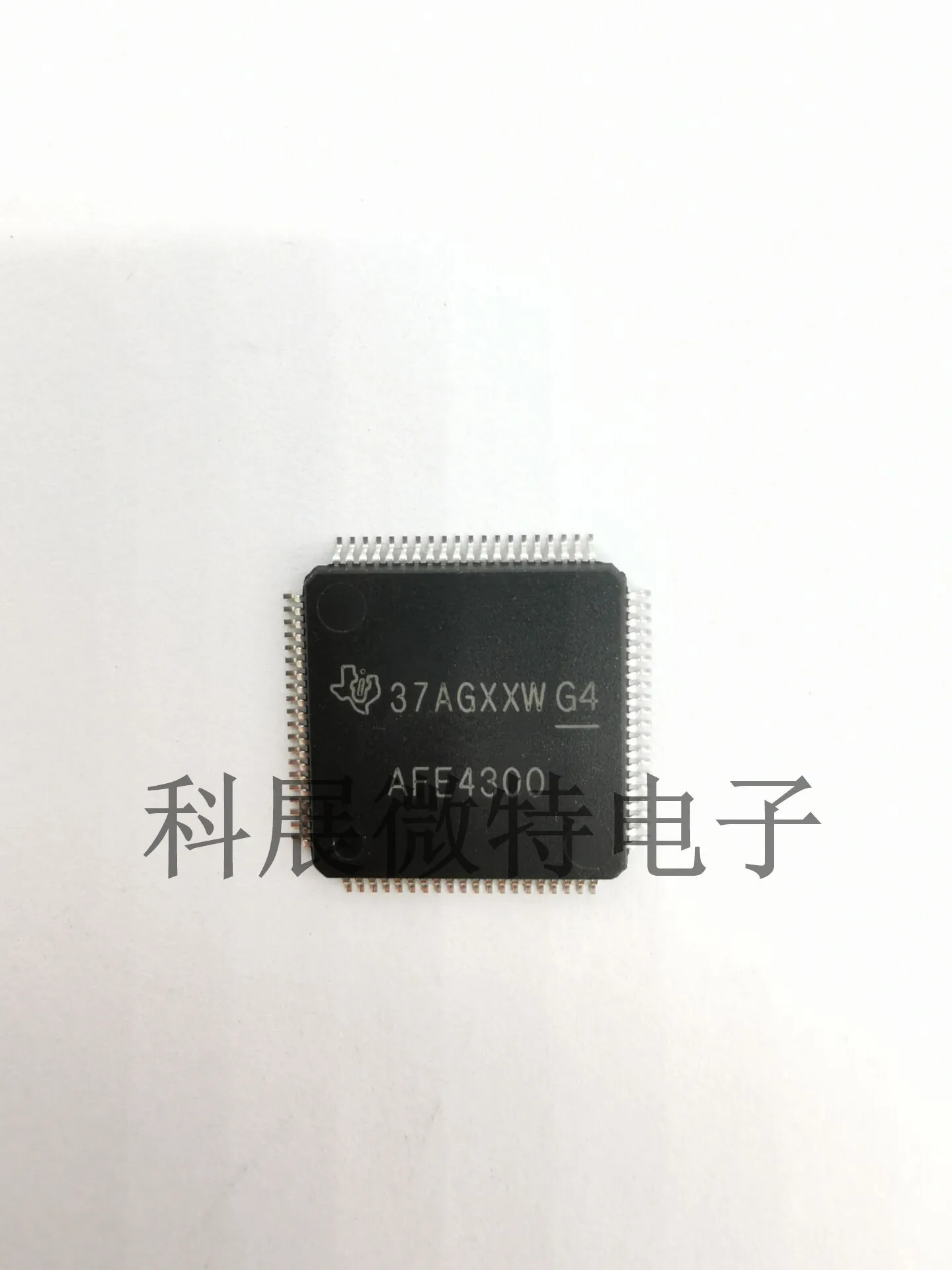 

AFE4300PNR AFE4300 LQFP-80 Integrated chip Original New